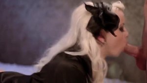 Eleganxia: Stepmom throat fucking