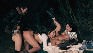DigitalPlayground: Abella Danger FFM video