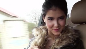 StrandedTeens: Lady D sucking cock