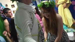 Truth Or Dare - College Style