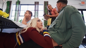 Brazzers: Pussy Pic Escapades