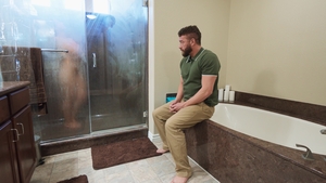 Brazzers: Roxie Pounces on Xander's Bubble Butt
