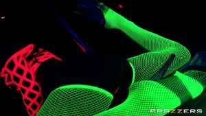 Brazzers: Straight Strip Club Frenzy